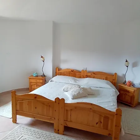 Bed & Breakfast Bene Bennios Iun F1441 *