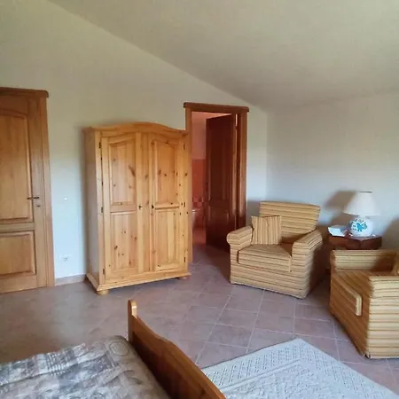 Bed & Breakfast Bene Bennios Iun F1441 Nuoro (Sardinia)